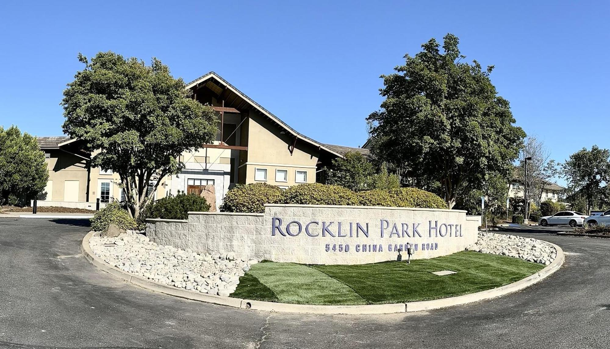 Rocklin Park Hotel Exterior foto